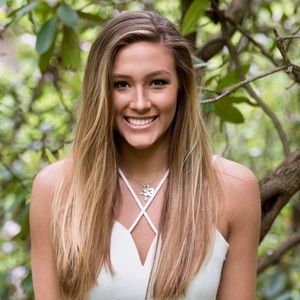 Meet your Posher, Lydia